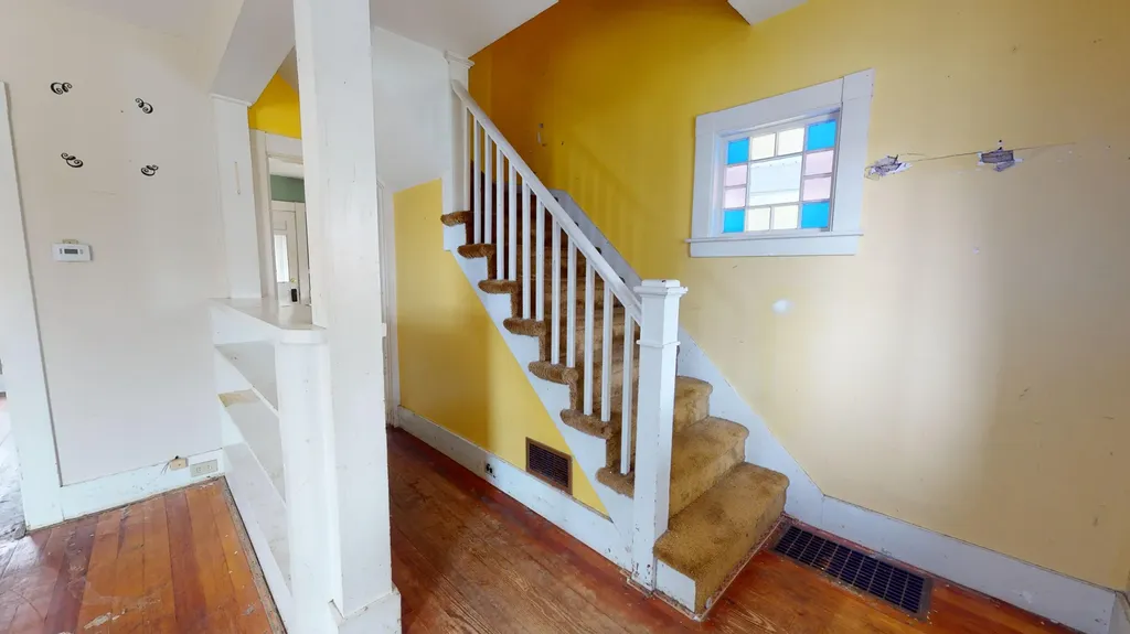 636 Spring Avenue Rumford ME 04276
