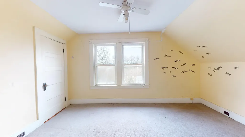636 Spring Avenue Rumford ME 04276