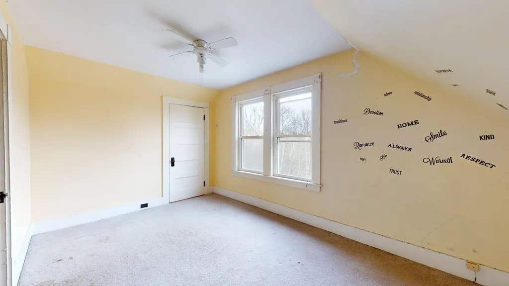 636 Spring Avenue Rumford ME 04276