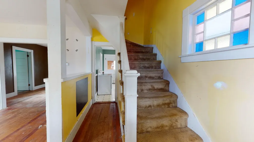 636 Spring Avenue Rumford ME 04276