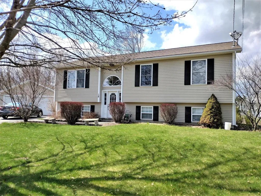 18 Alder Lane Bangor ME 04401