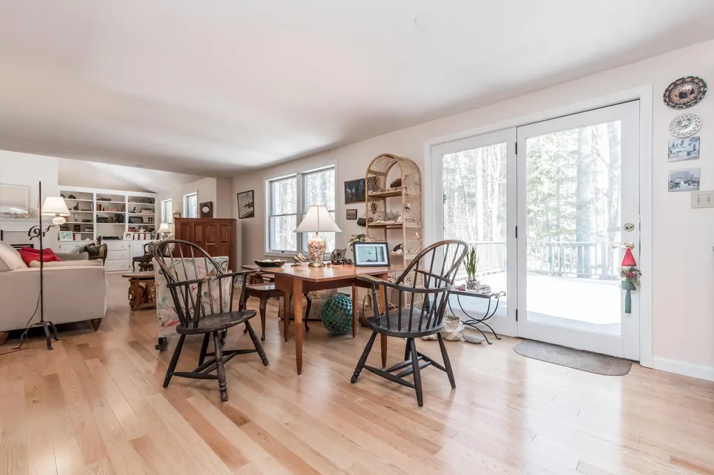 11 Ottawa Woods Road Scarborough ME 04074