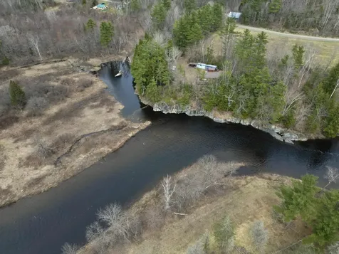 44 Davidson Road Abbot ME 04406