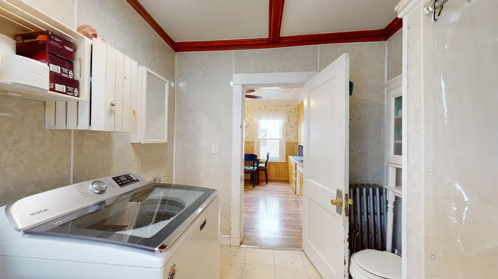 18 Grove Street Waterville ME 04901