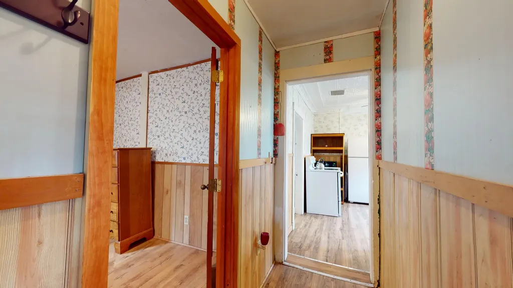 18 Grove Street Waterville ME 04901