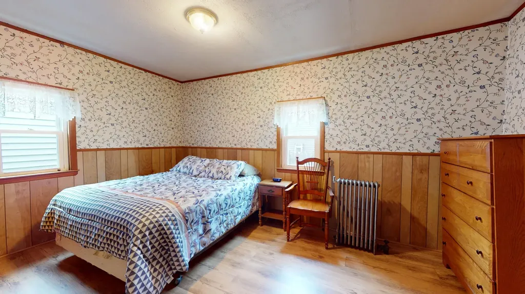 18 Grove Street Waterville ME 04901