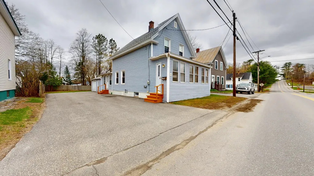 18 Grove Street Waterville ME 04901