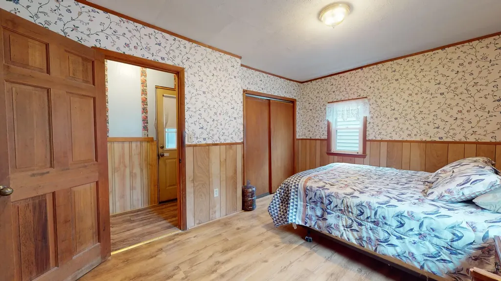 18 Grove Street Waterville ME 04901