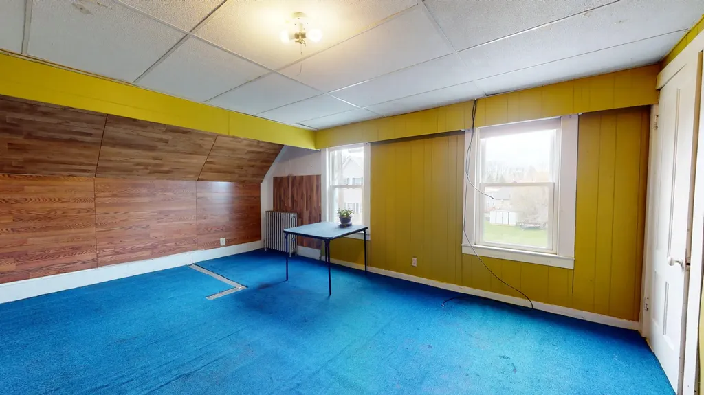 18 Grove Street Waterville ME 04901