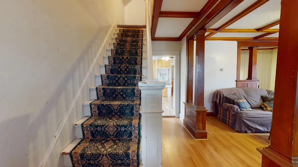 18 Grove Street Waterville ME 04901