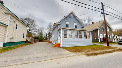 18 Grove Street Waterville ME 04901