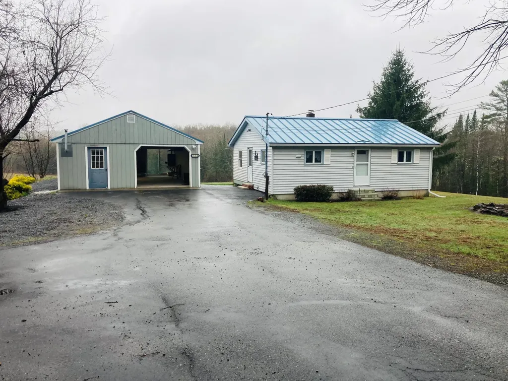 35 Covell Road Fairfield ME 04937