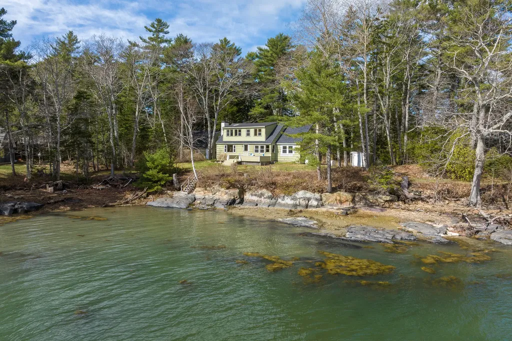 314 Oak Ledge Road Harpswell ME 04079