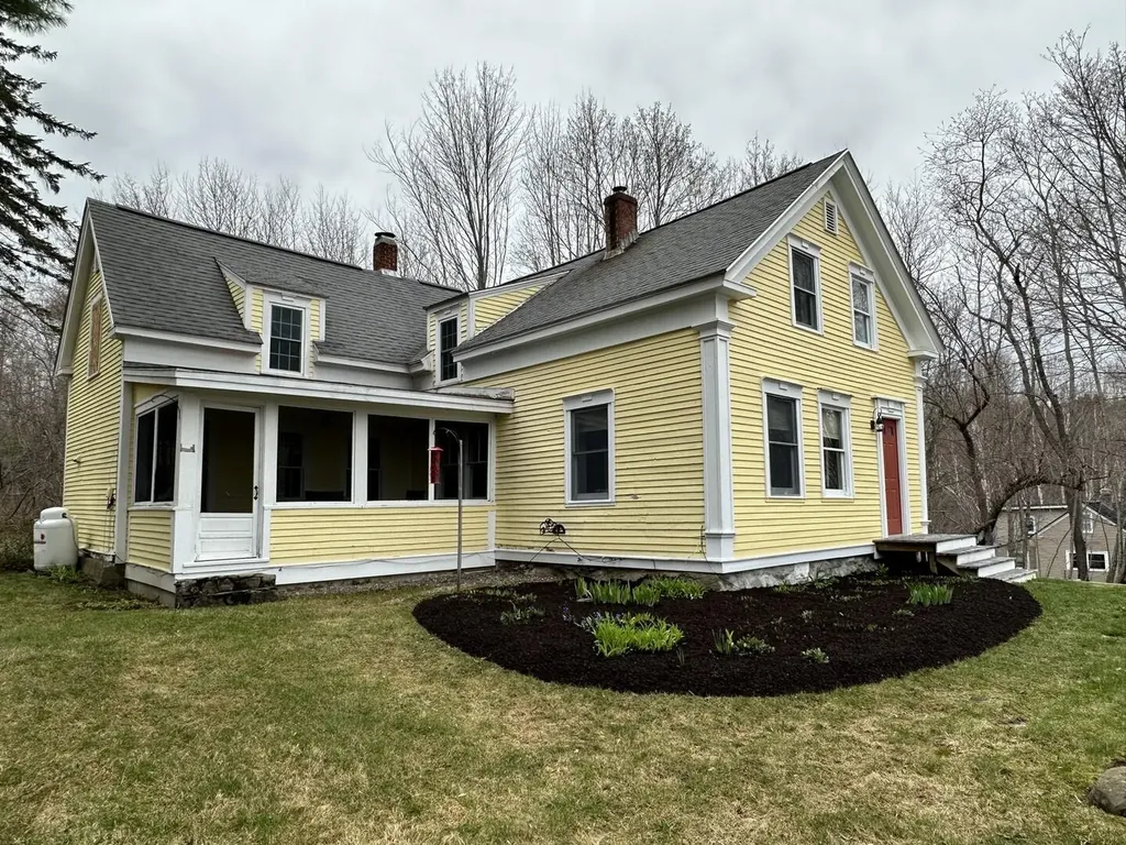 84 Summer Street Hampden ME 04444
