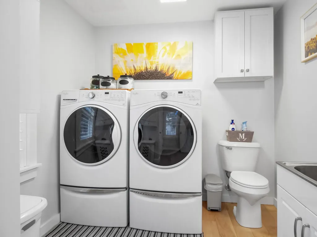 668 Memorial Drive Winthrop ME 04364