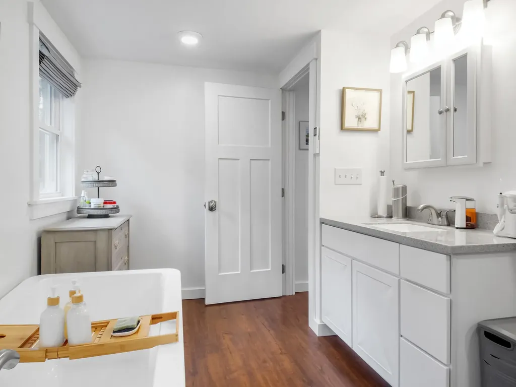668 Memorial Drive Winthrop ME 04364