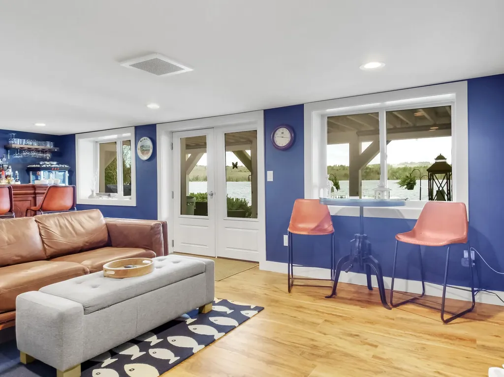 668 Memorial Drive Winthrop ME 04364