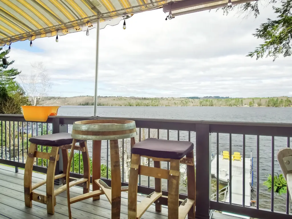 668 Memorial Drive Winthrop ME 04364