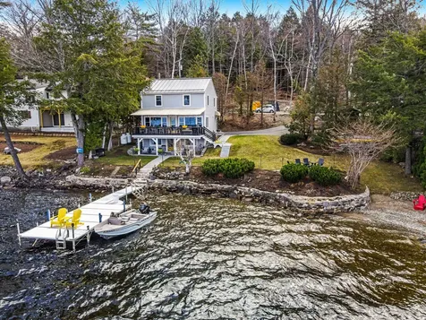 668 Memorial Drive Winthrop ME 04364