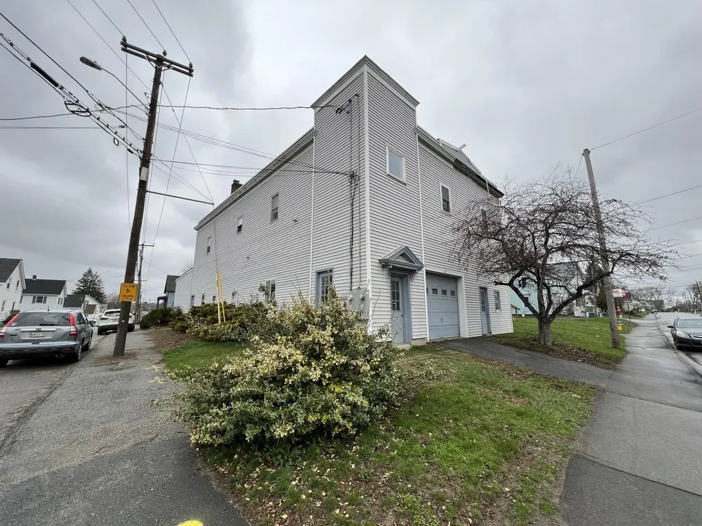 491 S Main Street Brewer ME 04412