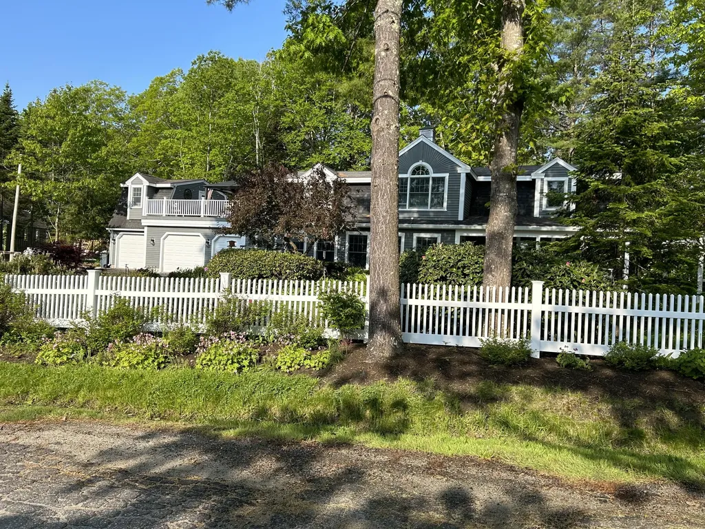 894 Princes Point Road Yarmouth ME 04096