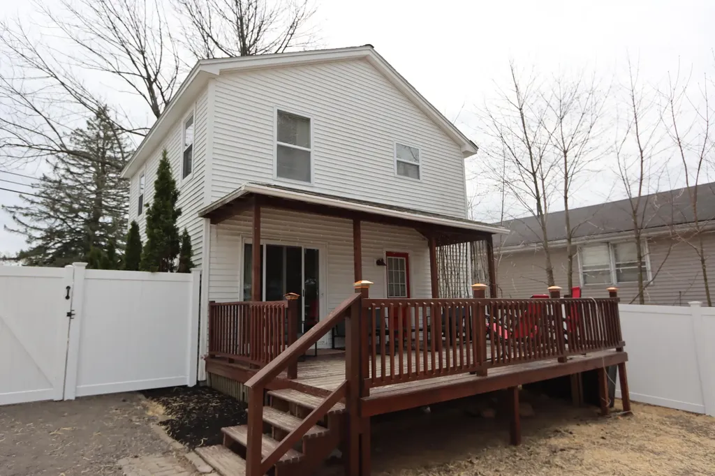 46 Scribner Boulevard Lewiston ME 04240