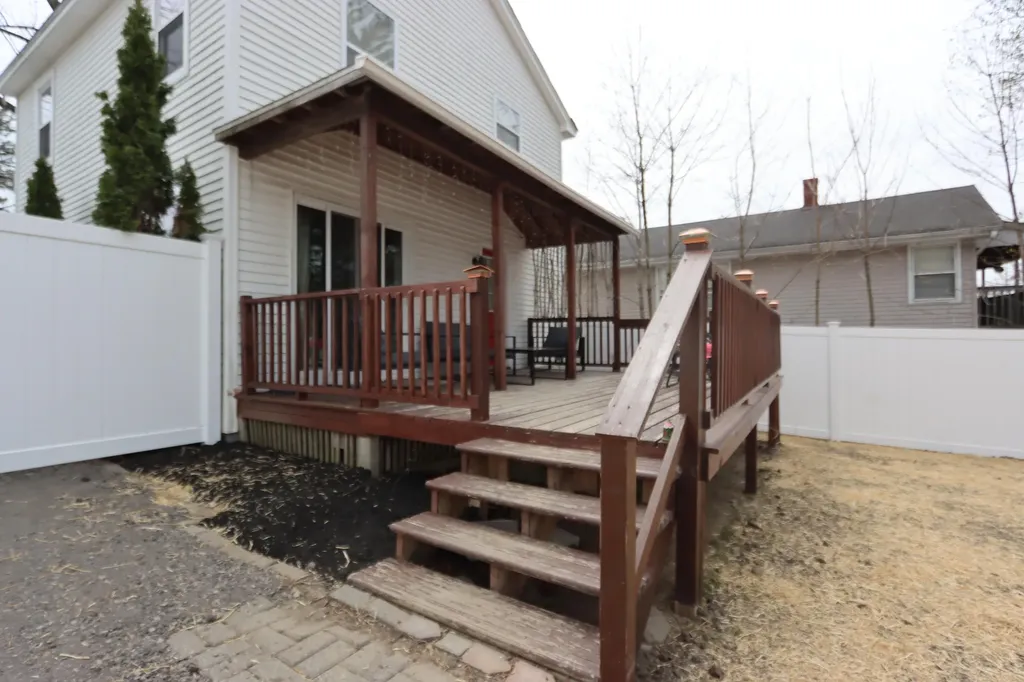 46 Scribner Boulevard Lewiston ME 04240