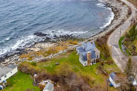 835 Seashore Avenue Portland ME 04108