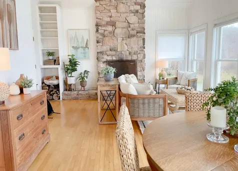 835 Seashore Avenue Portland ME 04108
