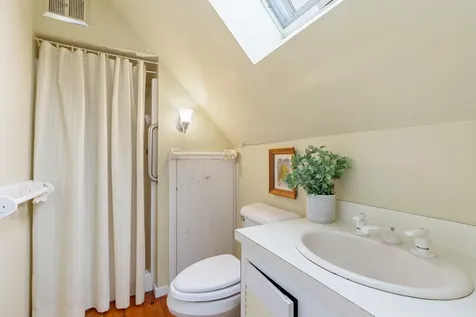 835 Seashore Avenue Portland ME 04108