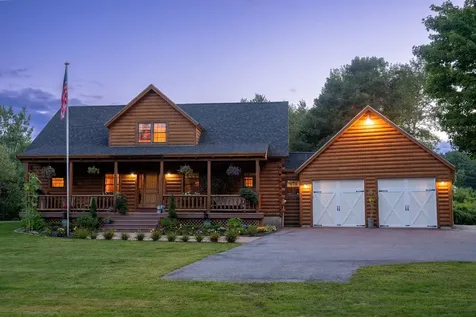 44 Bartlett Road Kittery ME 03905