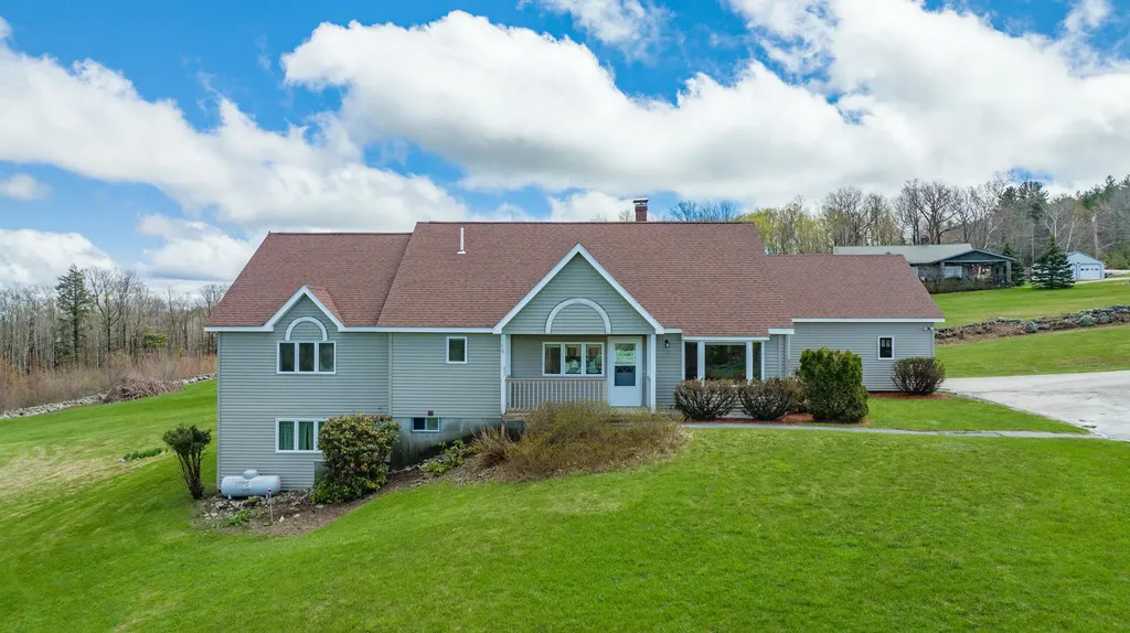 88 Orchard Road Sebago ME 04029