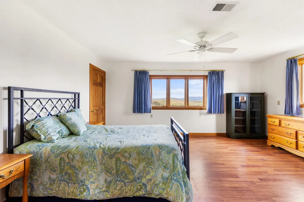 88 Orchard Road Sebago ME 04029