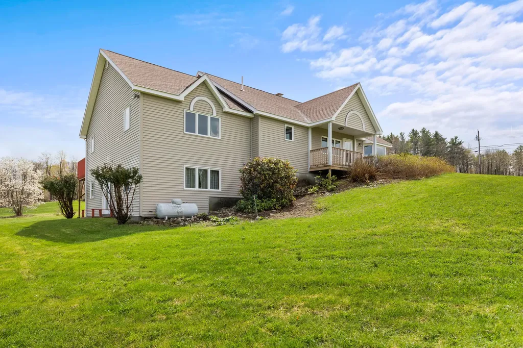 88 Orchard Road Sebago ME 04029