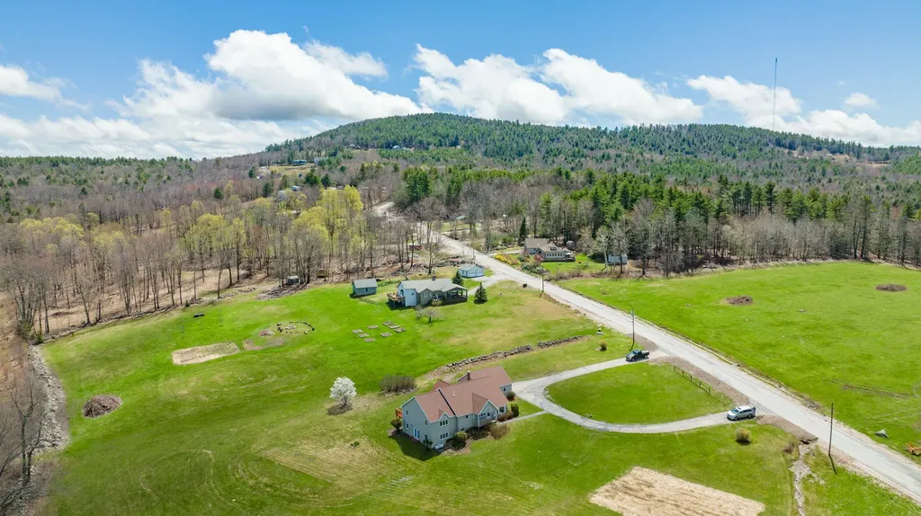 88 Orchard Road Sebago ME 04029