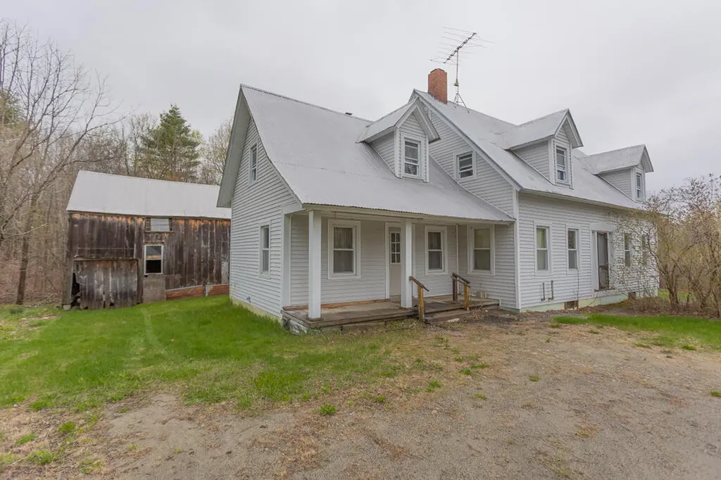 32 Sanborn Hill Road Chesterville ME 04938