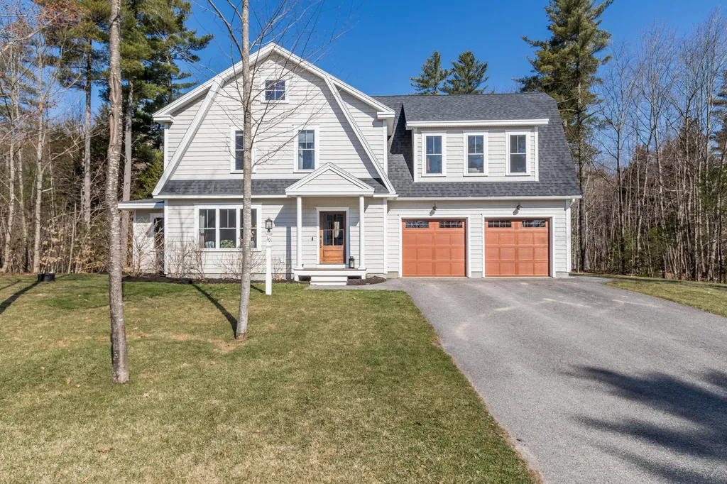 30 South Ridge Road Falmouth ME 04105