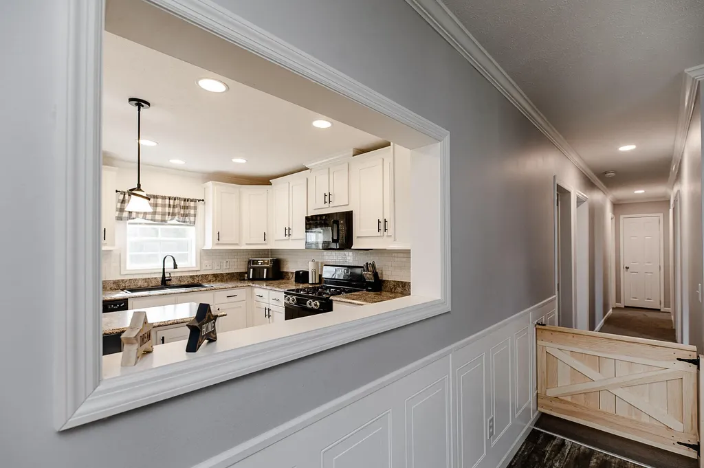1565 Hill Road Canaan ME 04924
