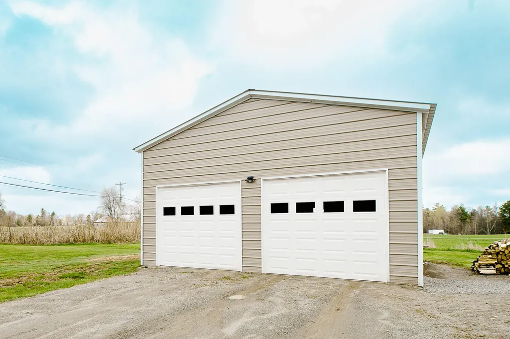 1565 Hill Road Canaan ME 04924