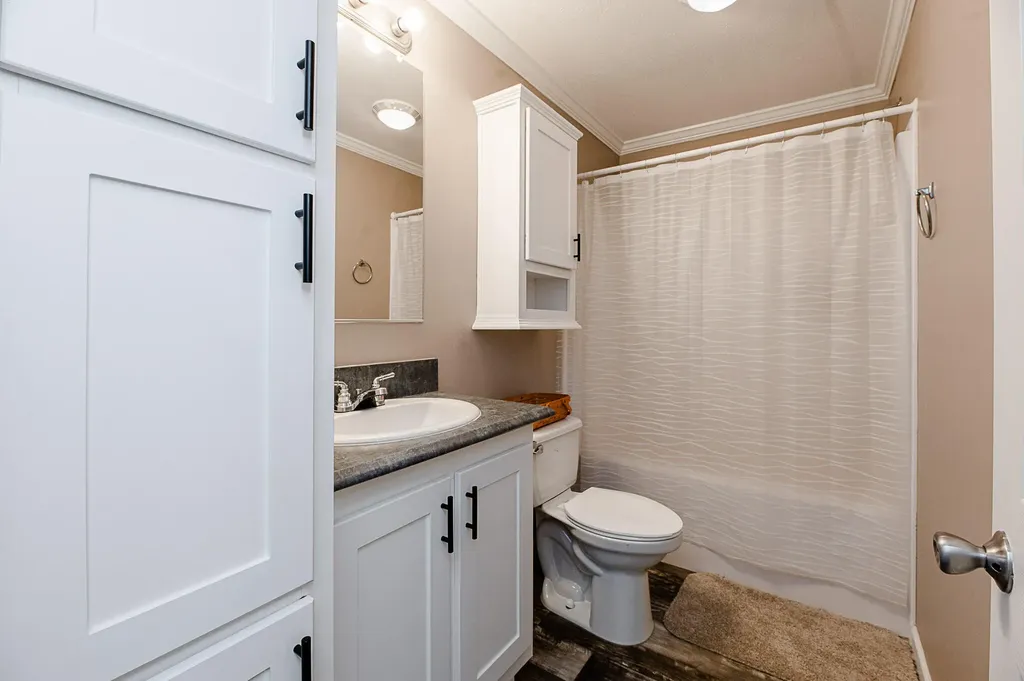 1565 Hill Road Canaan ME 04924