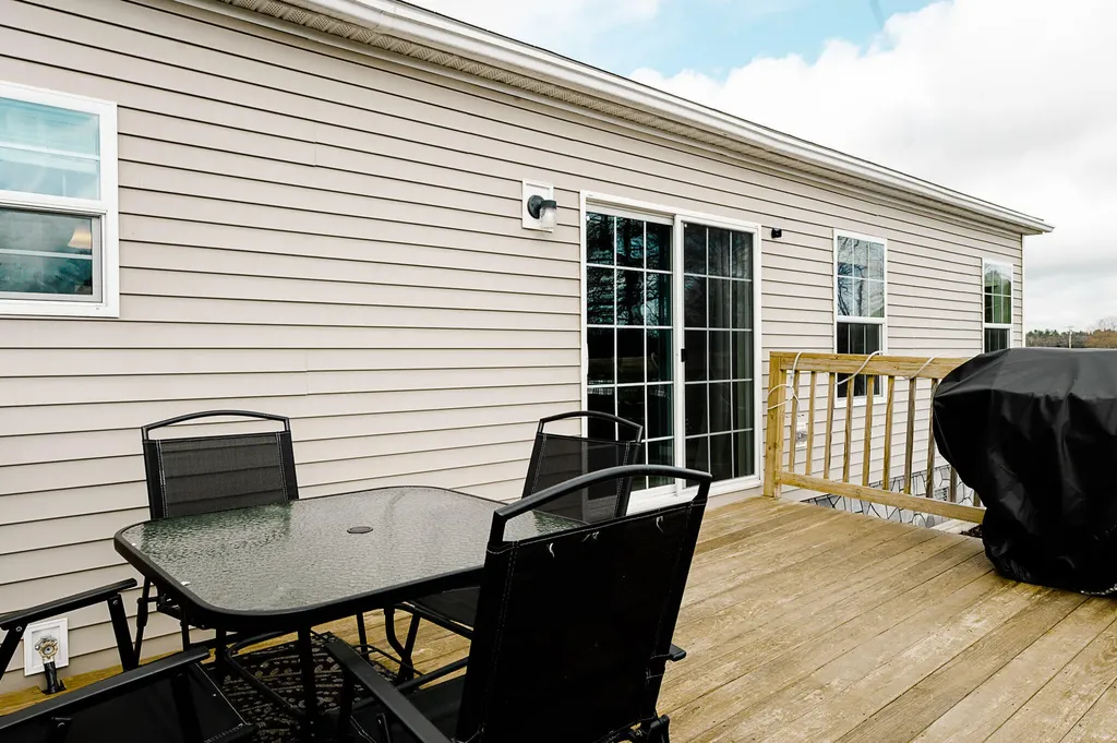 1565 Hill Road Canaan ME 04924