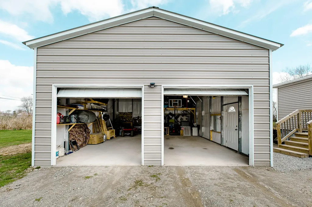1565 Hill Road Canaan ME 04924