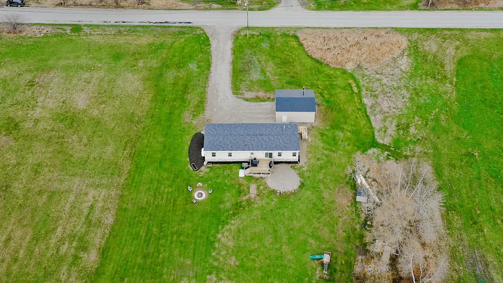 1565 Hill Road Canaan ME 04924