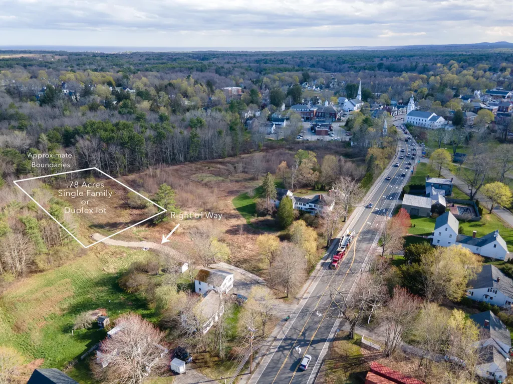 7 Iris Way Kennebunk ME 04043