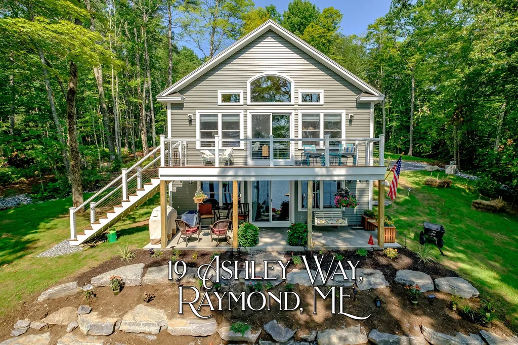 19 Ashley Way Raymond ME 04071