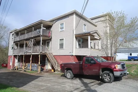 132 Northern Avenue Augusta ME 04330