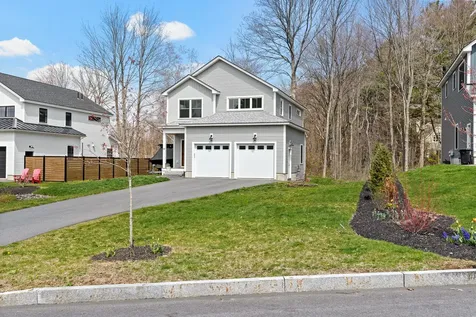 28 Benjamin Way Portland ME 04102