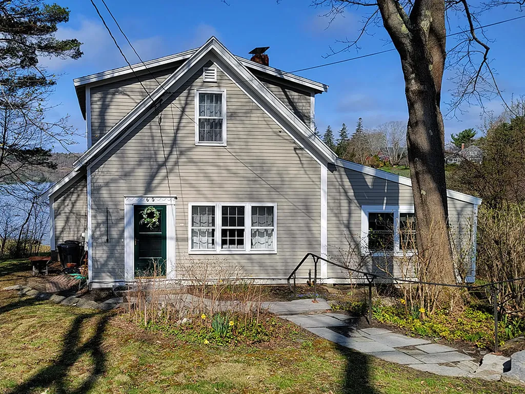 65 Bristol Road Damariscotta ME 04543
