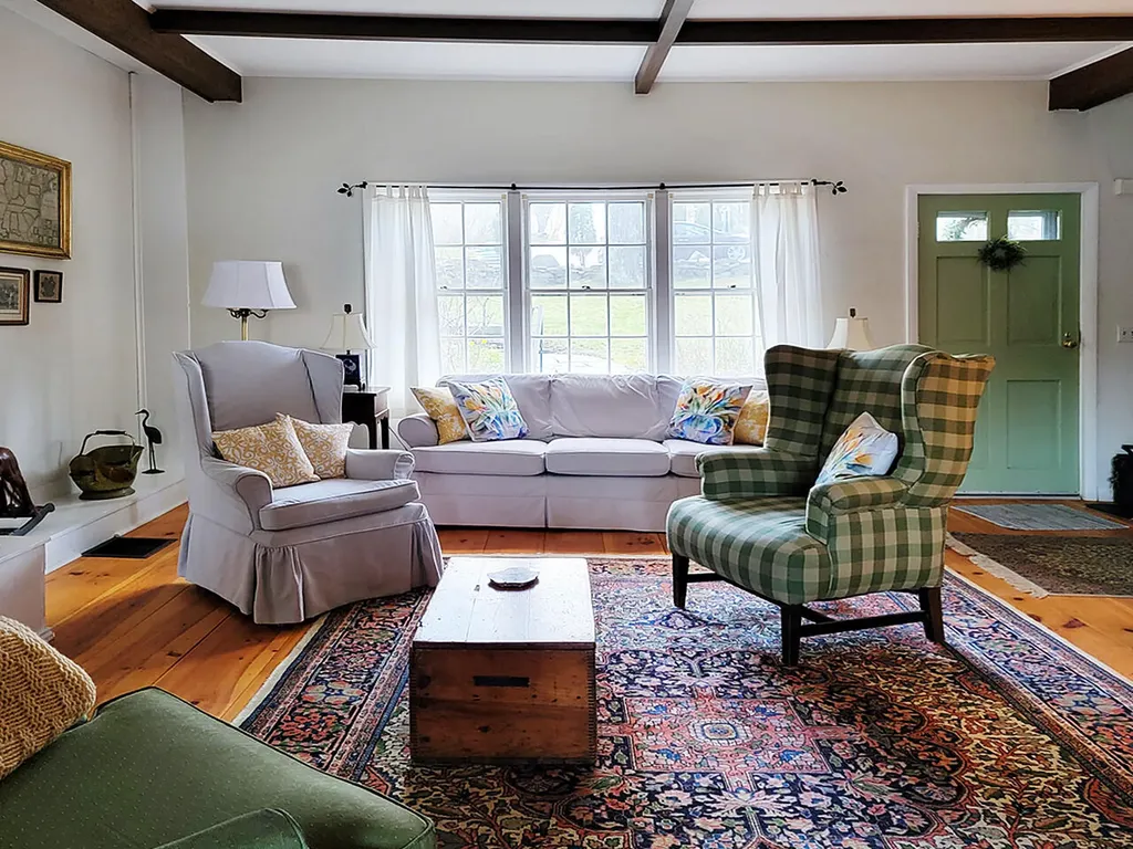 65 Bristol Road Damariscotta ME 04543