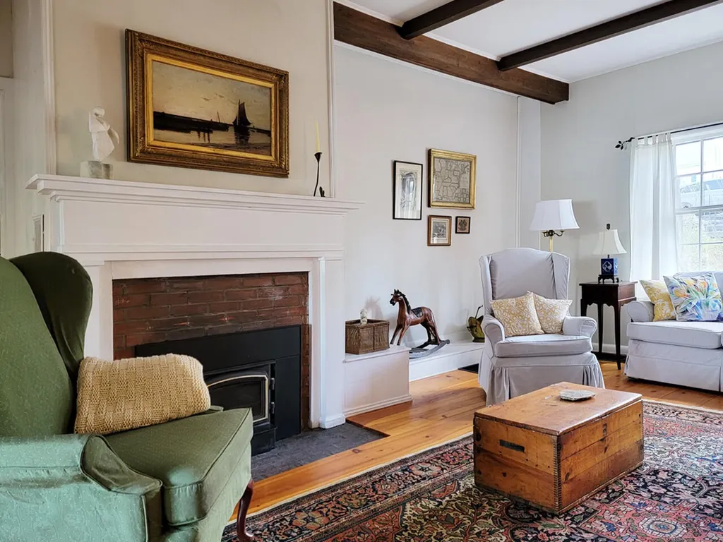 65 Bristol Road Damariscotta ME 04543